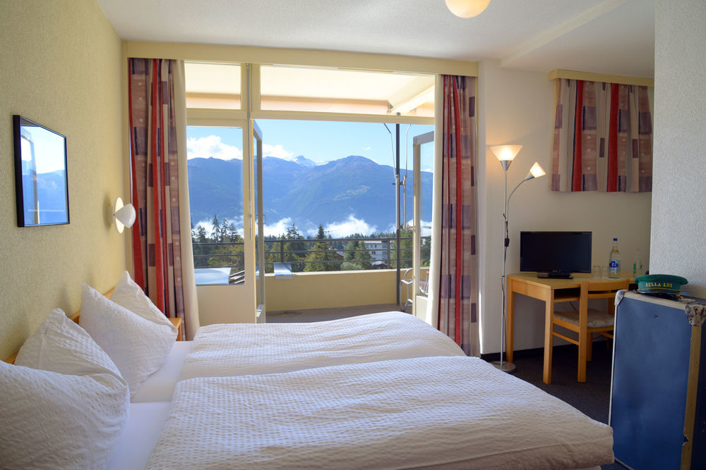 Crans-Montana Youth Hostel Exterior photo