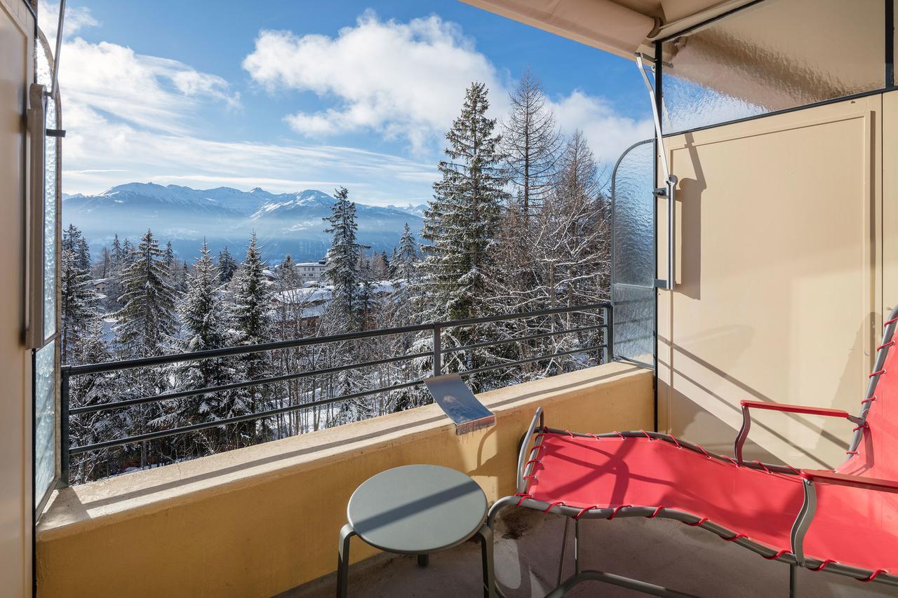 Crans-Montana Youth Hostel Exterior photo